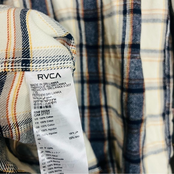 RVCA MidWeight Blue Plaid Flannel Button Up Large - Picture 3 of 4